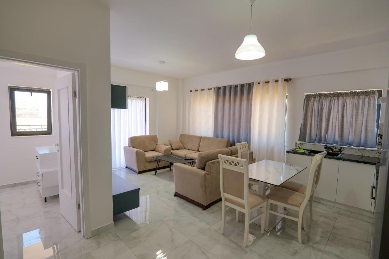 Arijons Apartments Sarande Exterior photo